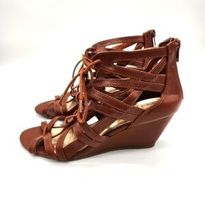 Material Girl Womens Hera Open Toe Casual Platform Sandals Cognac Size 9.5 Shoes